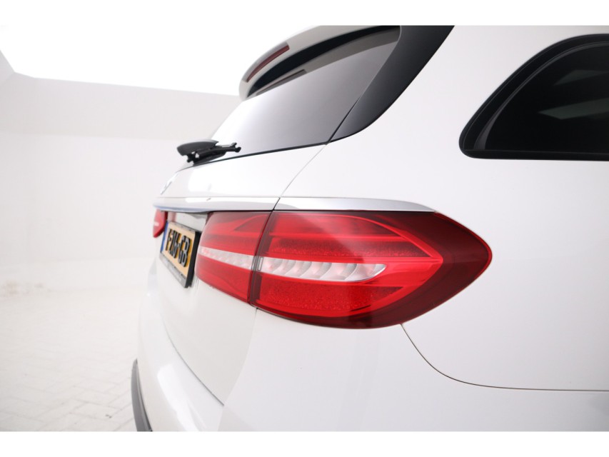 
Mercedes-Benz E-Klasse Estate 53 AMG 4MATIC Premium Plus vol									