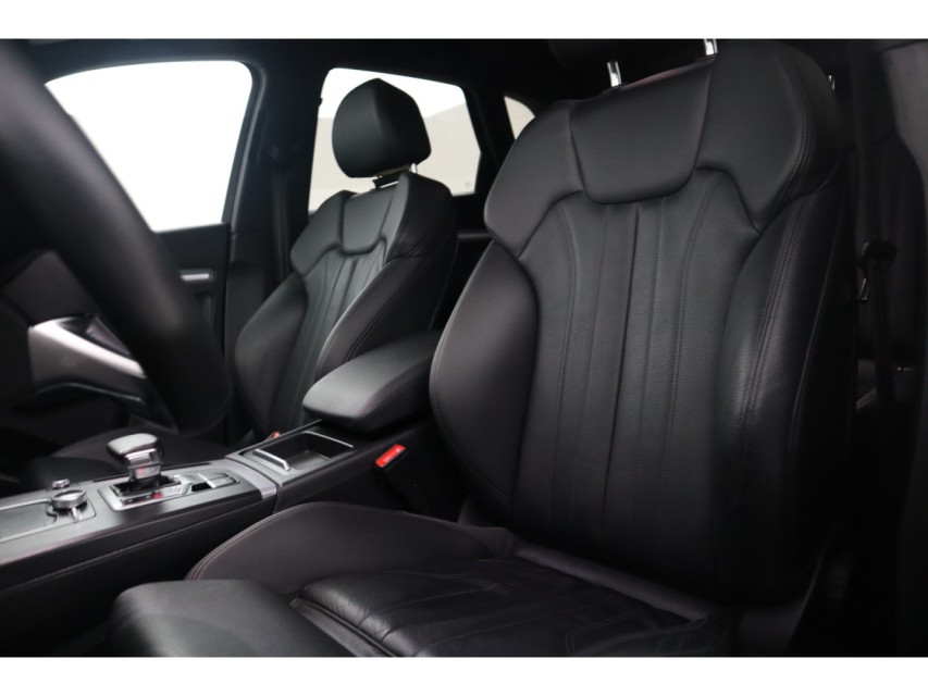 
Audi Q5 50 TFSI e quattro S edition vol									