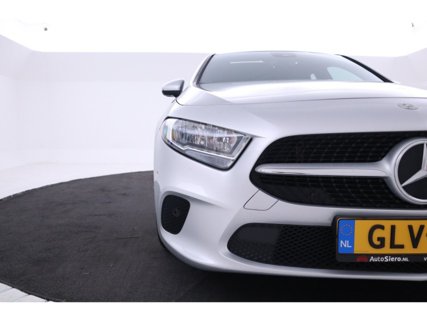 
								Mercedes-Benz A-Klasse 160 Business Solution vol									