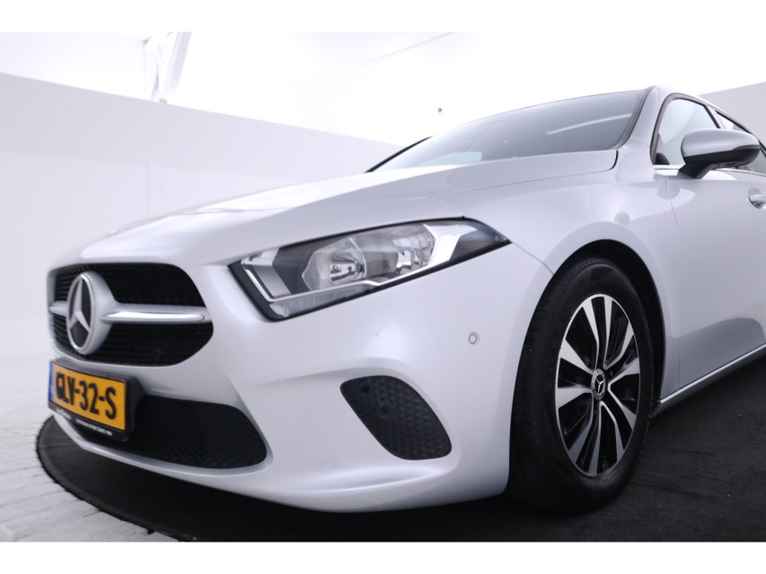 
								Mercedes-Benz A-Klasse 160 Business Solution vol									