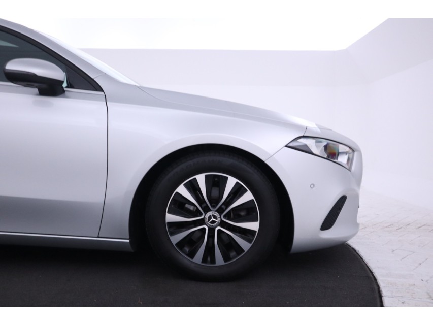 
								Mercedes-Benz A-Klasse 160 Business Solution vol									