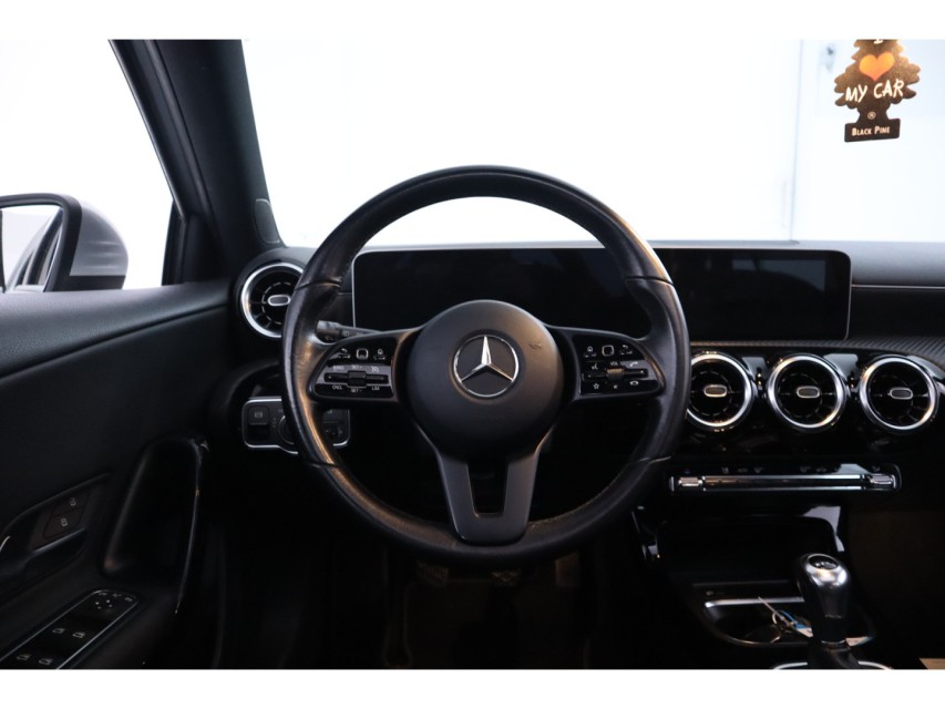 
								Mercedes-Benz A-Klasse 160 Business Solution vol									