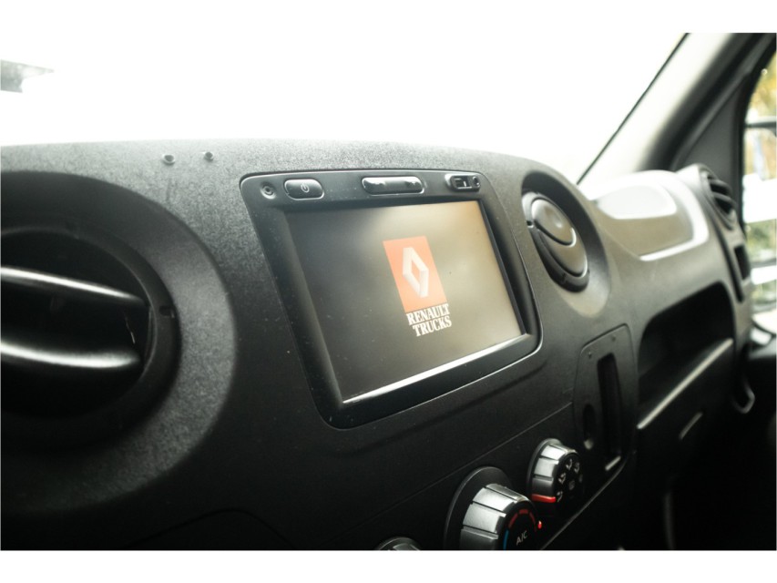 
Renault Master T35 2.3 dCi 150 L3H2 Energy vol									