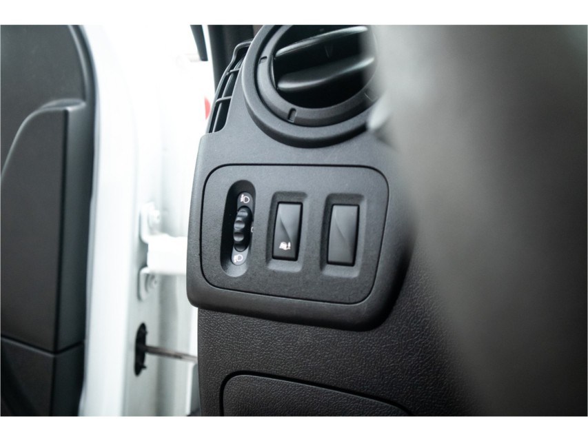 
Renault Master T35 2.3 dCi 150 L3H2 Energy vol									