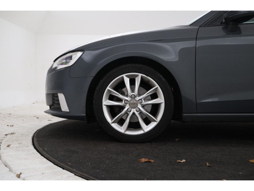 
								Audi A3 Sportback 1.0 TFSI Design Pro Line Plus vol									