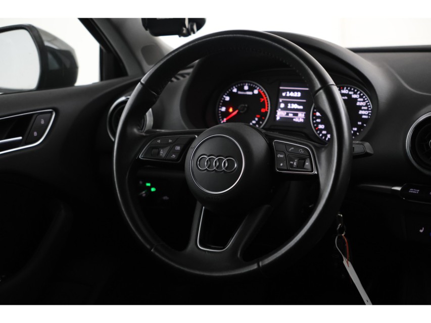 
								Audi A3 Sportback 1.0 TFSI Design Pro Line Plus vol									