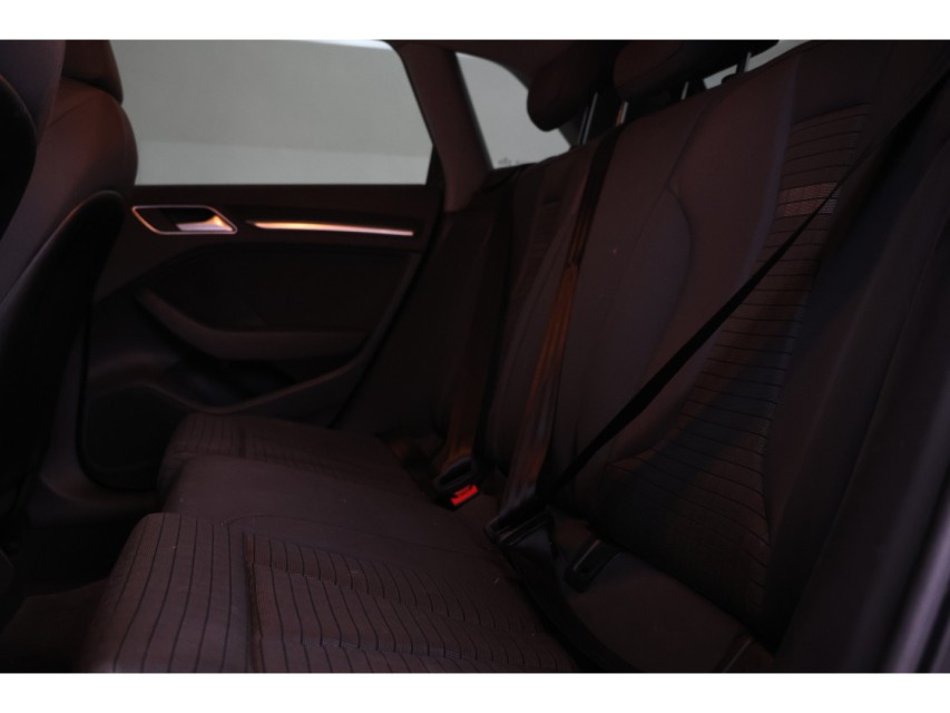 
								Audi A3 Sportback 1.0 TFSI Design Pro Line Plus vol									