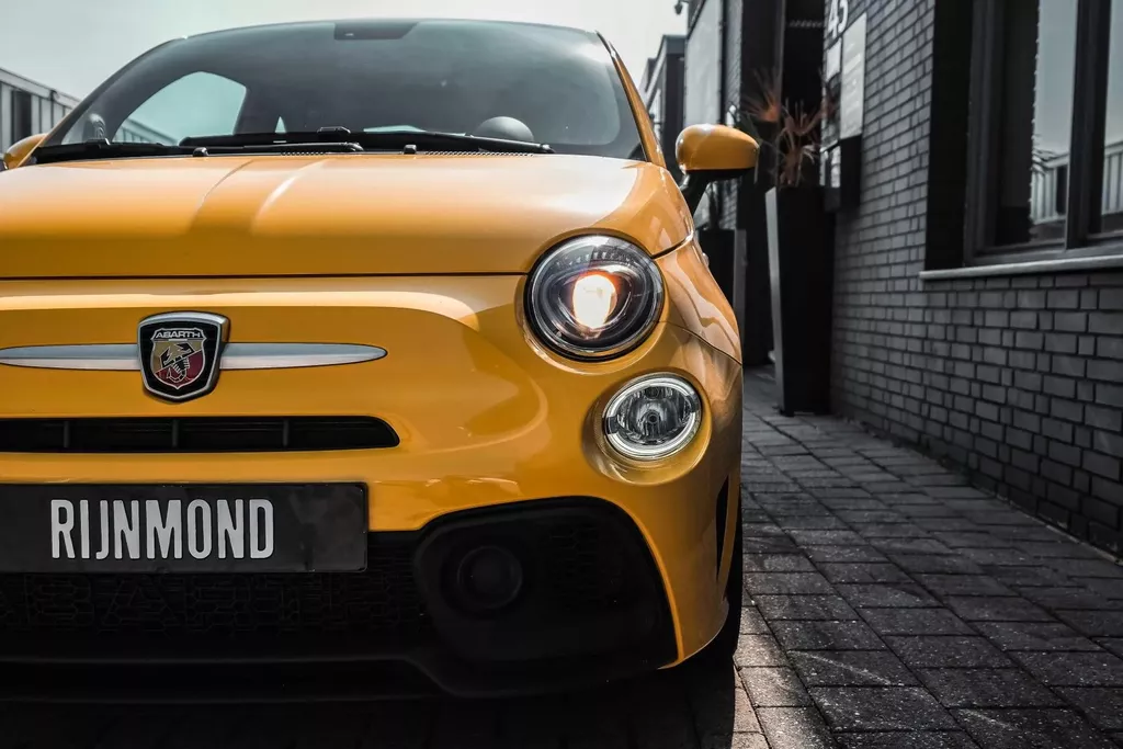
								Abarth 595 1.4 T-Jet Abarth 595 vol									