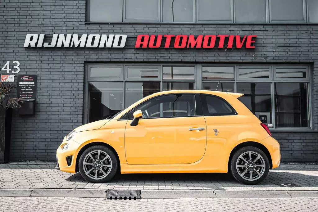 
								Abarth 595 1.4 T-Jet Abarth 595 vol									