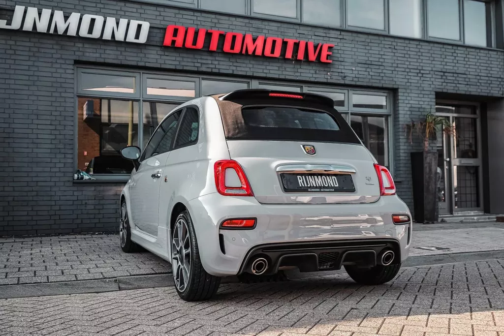 
								Abarth 595C Cabrio1.4 T-Jet Abarth Turismo vol									