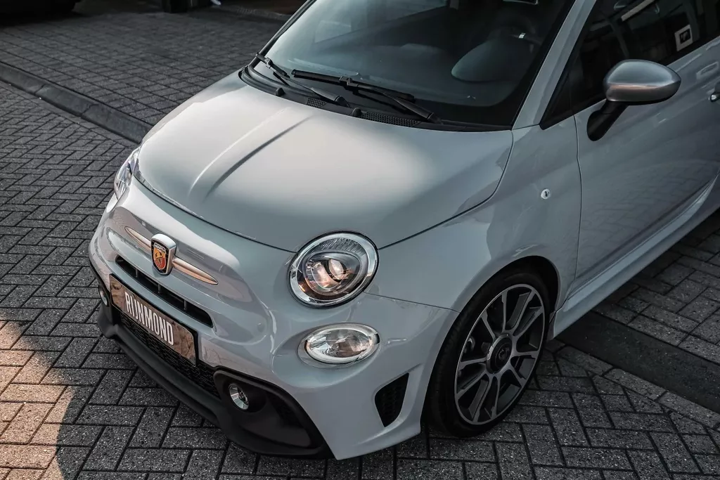 
								Abarth 595C Cabrio1.4 T-Jet Abarth Turismo vol									