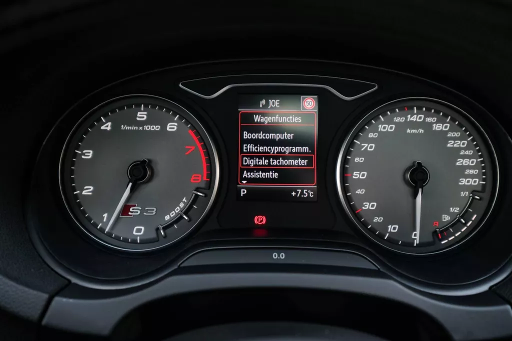 
								Audi S3 Limousine 2.0 TFSI S3 quattro Pro Line Plus Alarm Klasse 3|Pano|Acc|Keyless|Lane-Assist|Camera|Navi| vol									