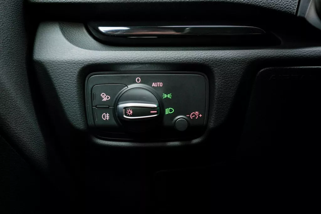 
								Audi S3 Limousine 2.0 TFSI S3 quattro Pro Line Plus Alarm Klasse 3|Pano|Acc|Keyless|Lane-Assist|Camera|Navi| vol									