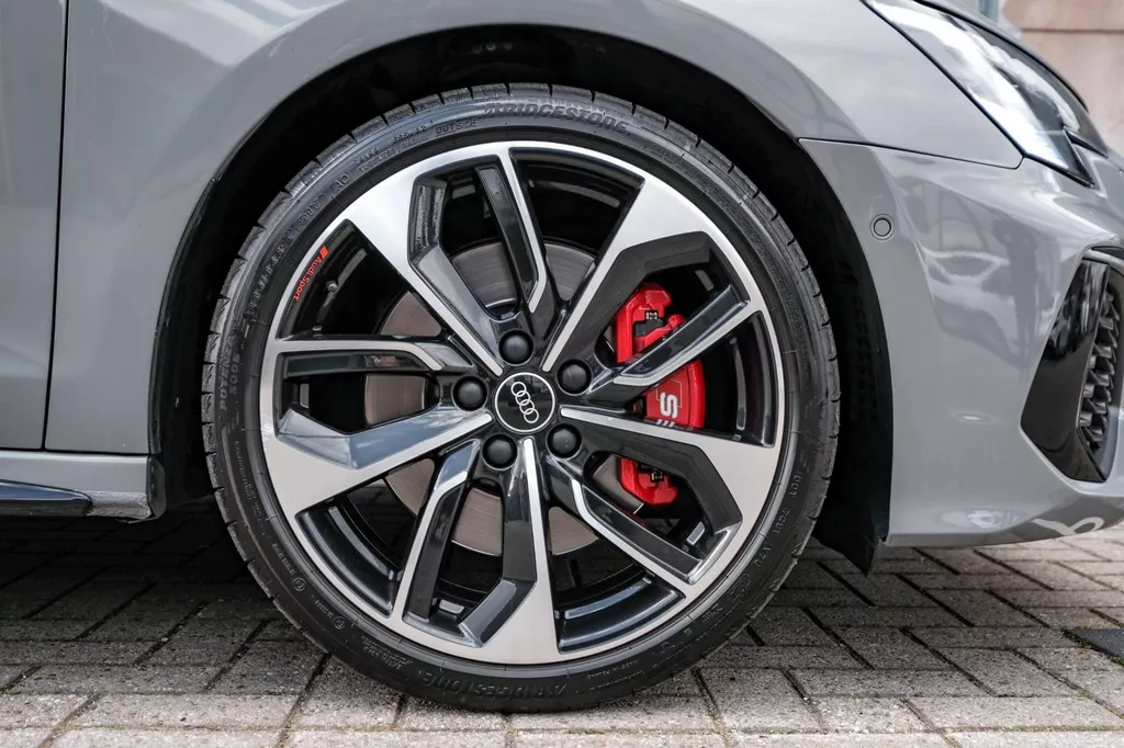 
Audi s3 Sportback 2.0 TFSI S3 quattro |Head-Up|Pano|Acc|Camera|Alarm| vol									