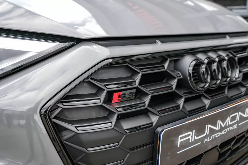 
Audi s3 Sportback 2.0 TFSI S3 quattro |Head-Up|Pano|Acc|Camera|Alarm| vol									