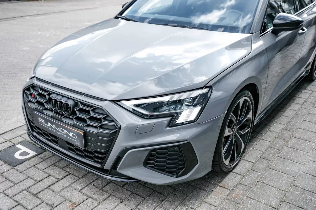 
Audi s3 Sportback 2.0 TFSI S3 quattro |Head-Up|Pano|Acc|Camera|Alarm| vol									