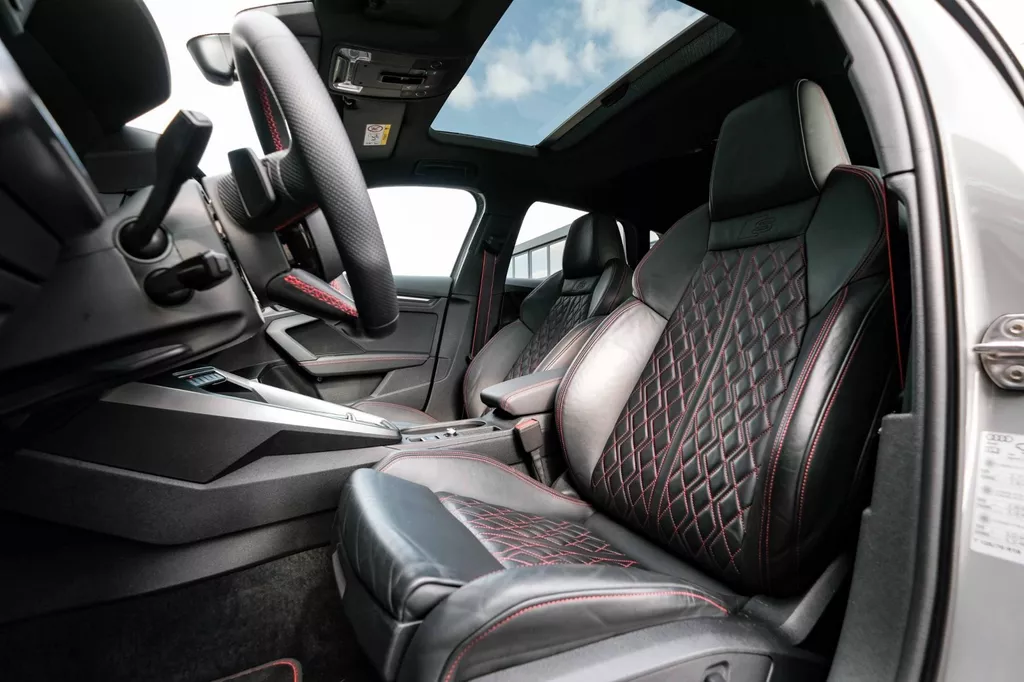 
Audi s3 Sportback 2.0 TFSI S3 quattro |Head-Up|Pano|Acc|Camera|Alarm| vol									