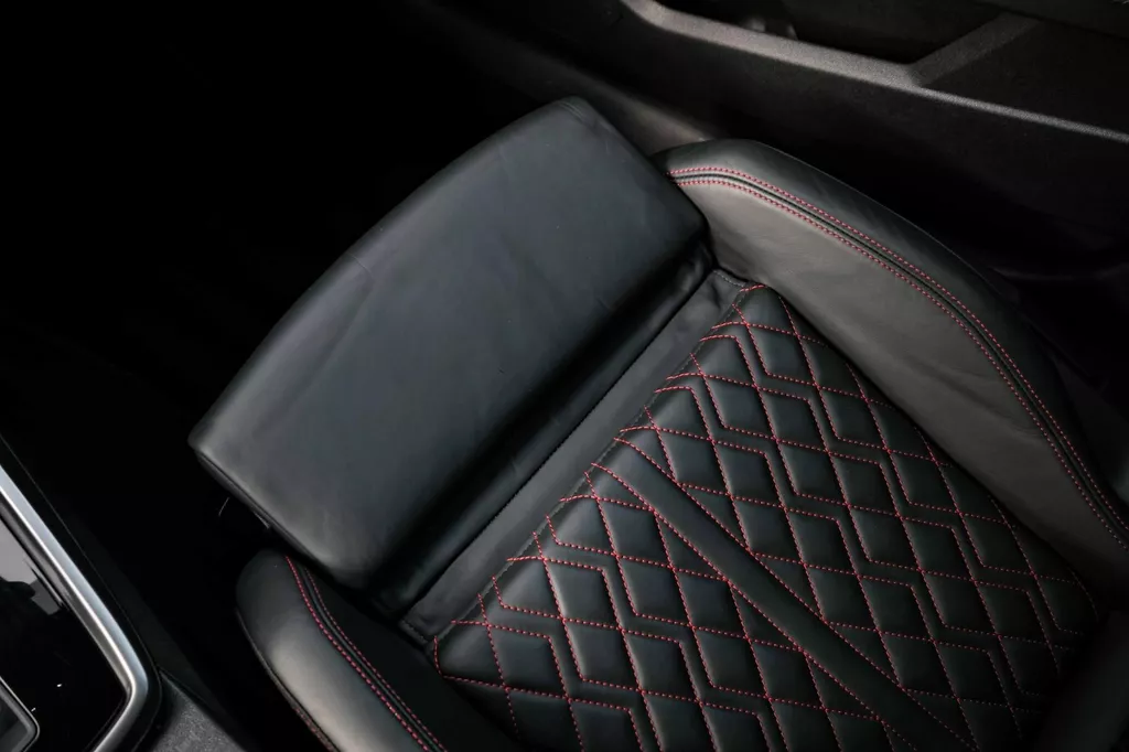 
Audi s3 Sportback 2.0 TFSI S3 quattro |Head-Up|Pano|Acc|Camera|Alarm| vol									