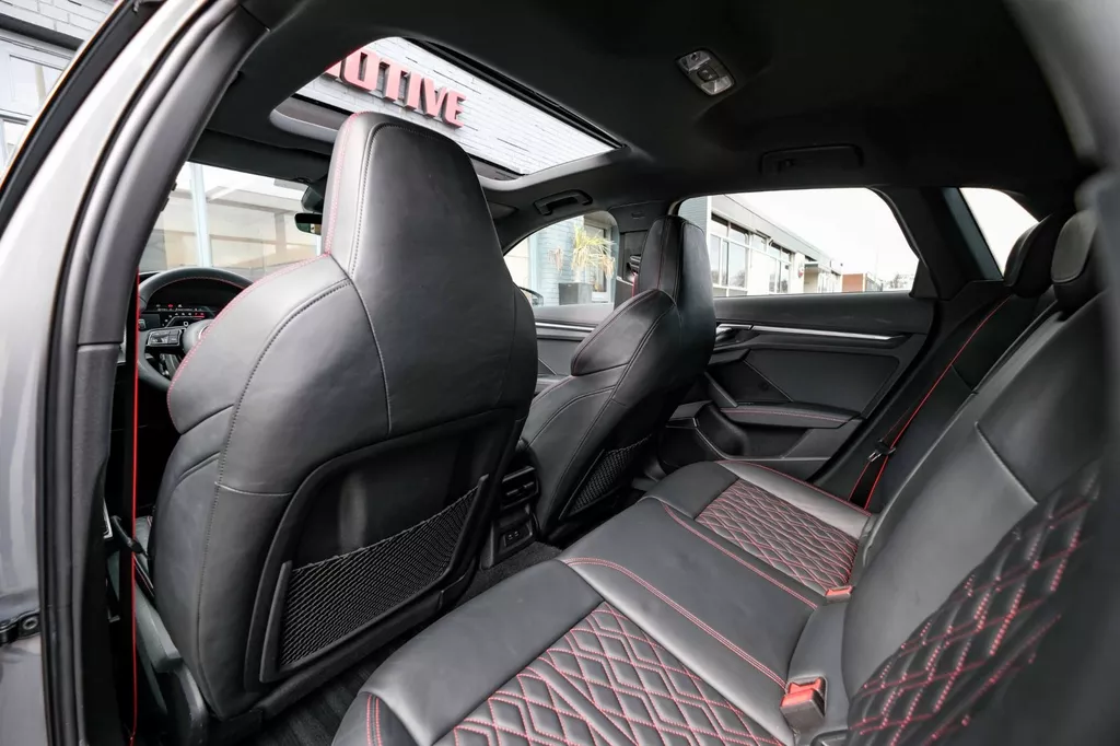 
Audi s3 Sportback 2.0 TFSI S3 quattro |Head-Up|Pano|Acc|Camera|Alarm| vol									