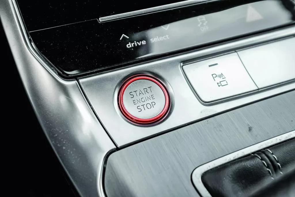 
								Audi S6 Avant TDI Quattro Pano I B&O I Virtual Dash I HUD vol									