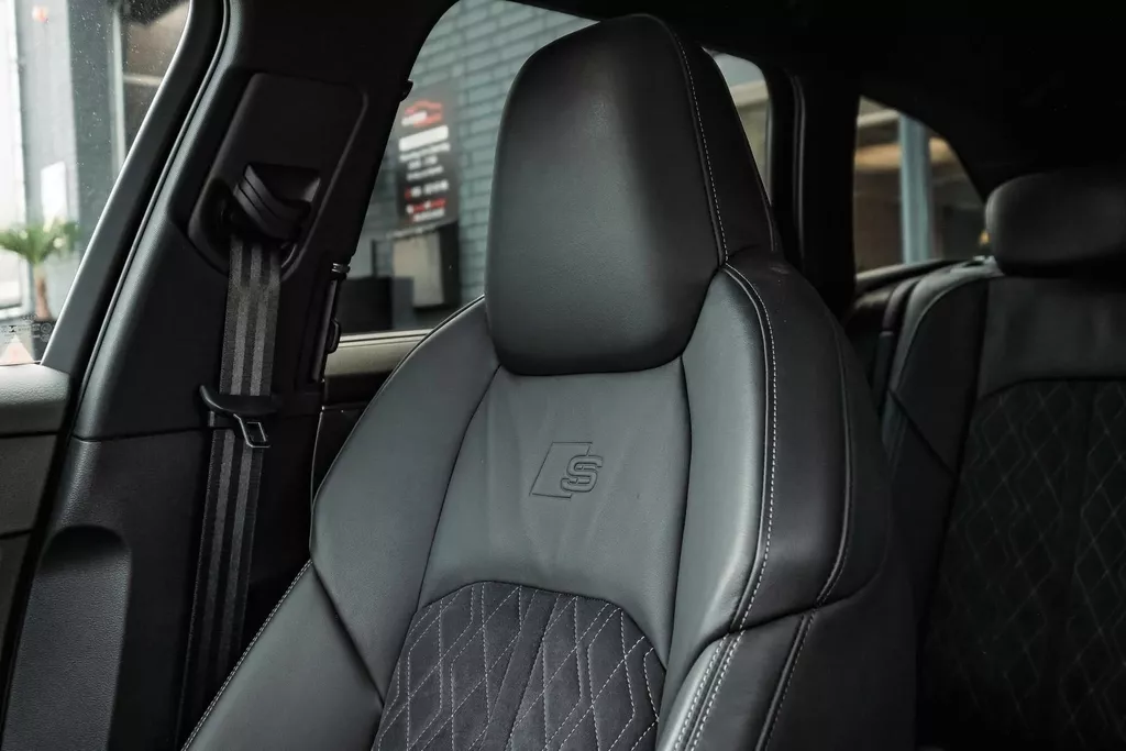 
								Audi S6 Avant TDI Quattro Pano I B&O I Virtual Dash I HUD vol									