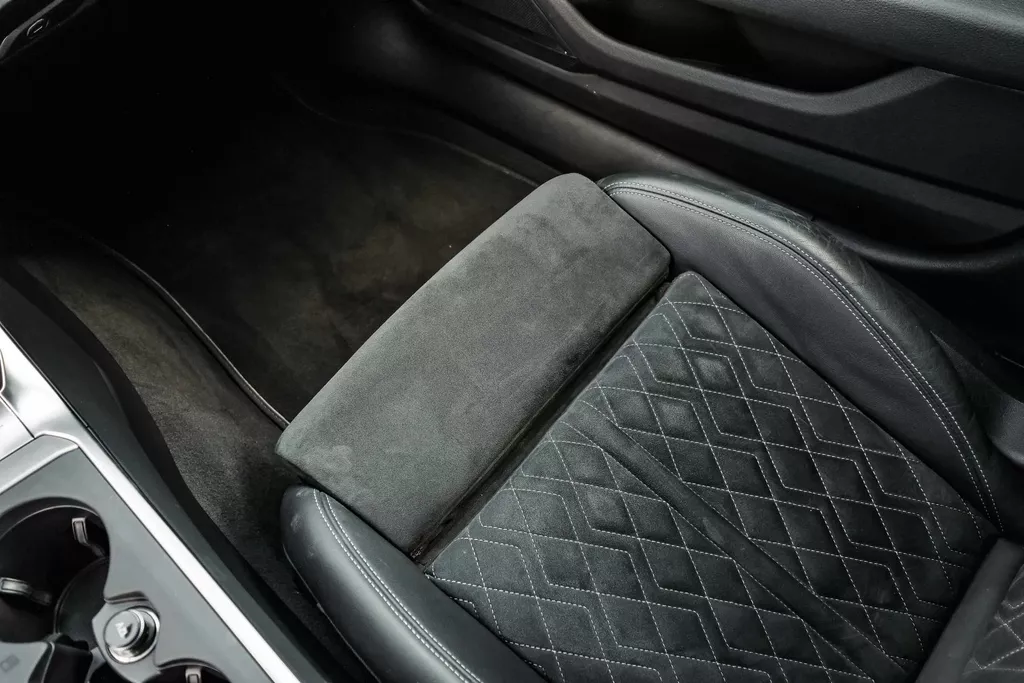 
								Audi S6 Avant TDI Quattro Pano I B&O I Virtual Dash I HUD vol									
