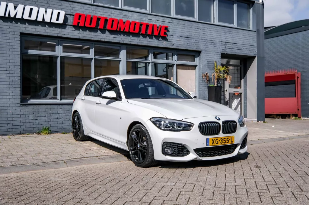
BMW 1-serie 118i M-Pakket|Led|Cruise Control|Navi|Nederlandse Auto| vol									