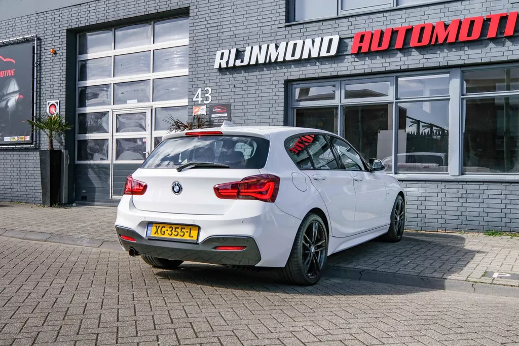 
BMW 1-serie 118i M-Pakket|Led|Cruise Control|Navi|Nederlandse Auto| vol									