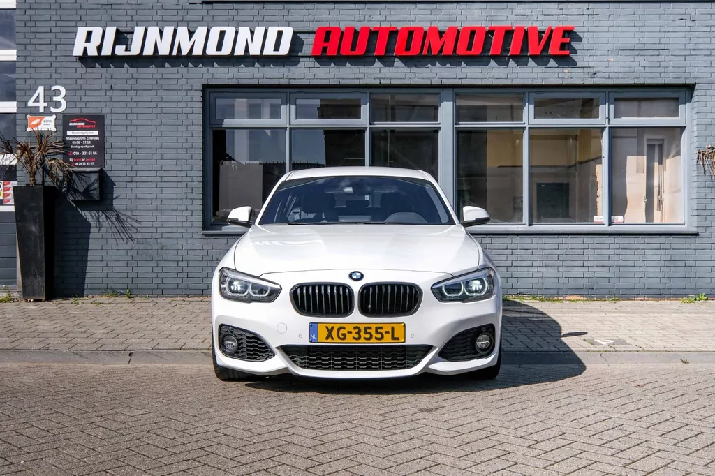 
BMW 1-serie 118i M-Pakket|Led|Cruise Control|Navi|Nederlandse Auto| vol									