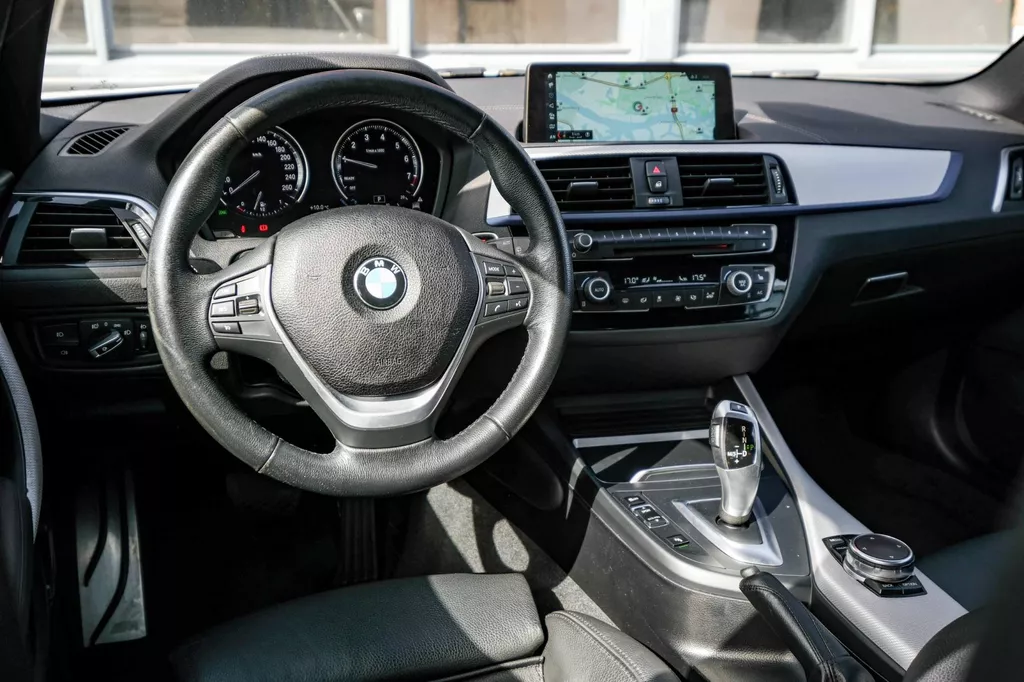 
BMW 1-serie 118i M-Pakket|Led|Cruise Control|Navi|Nederlandse Auto| vol									