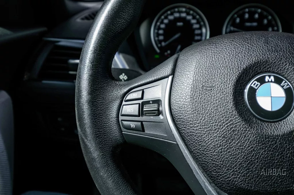 
BMW 1-serie 118i M-Pakket|Led|Cruise Control|Navi|Nederlandse Auto| vol									