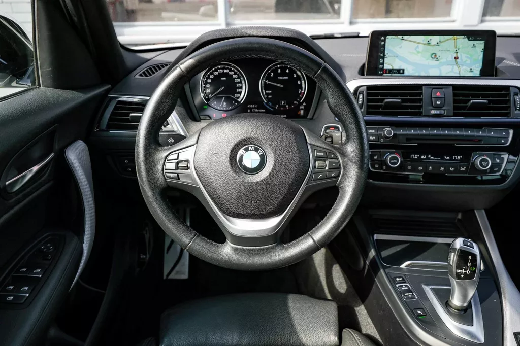 
BMW 1-serie 118i M-Pakket|Led|Cruise Control|Navi|Nederlandse Auto| vol									