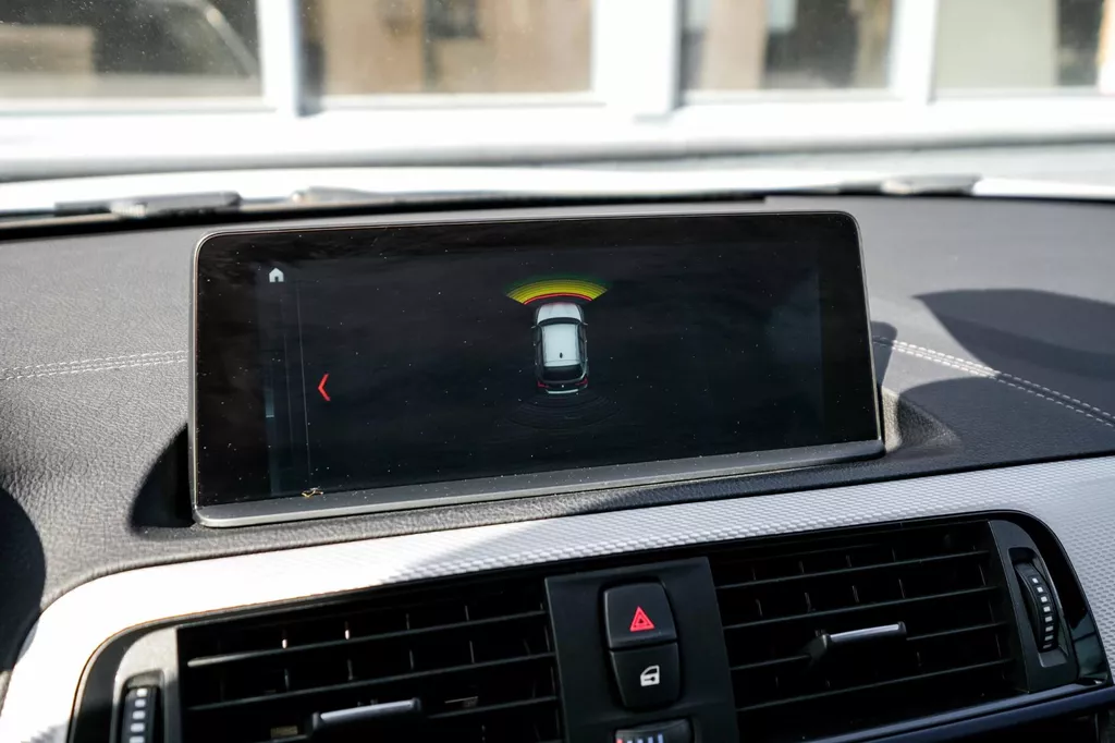 
BMW 1-serie 118i M-Pakket|Led|Cruise Control|Navi|Nederlandse Auto| vol									