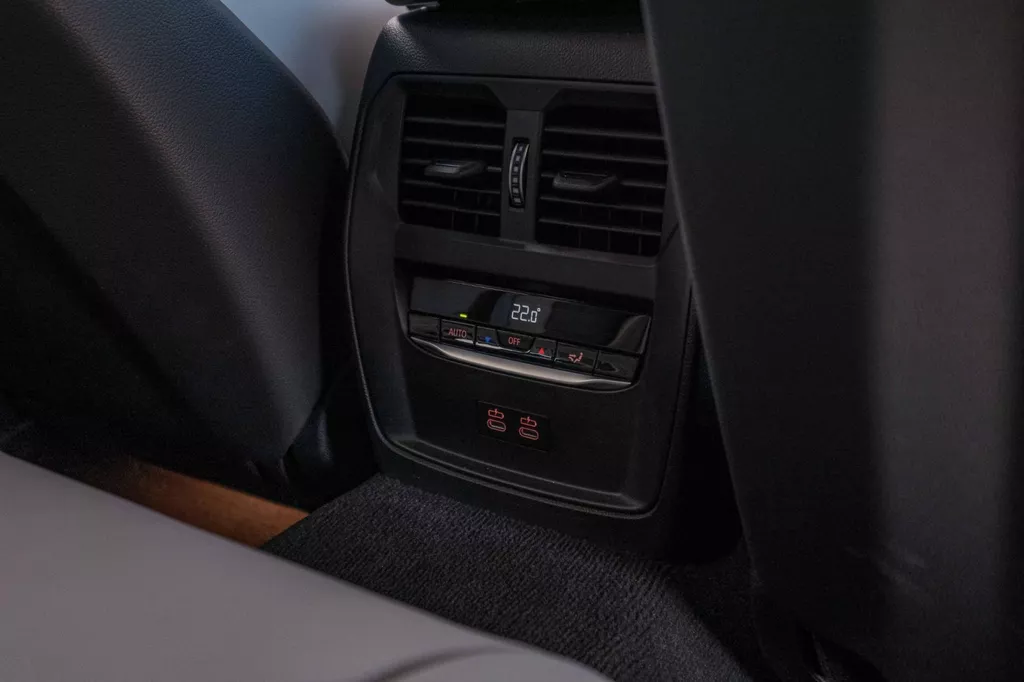 
BMW 3-serie Touring M3 xDrive Competition |AC Schnitzer|610PK|Garantie 2027|M-Race Track Pack|6 jaar onderhoudsvrij| vol									