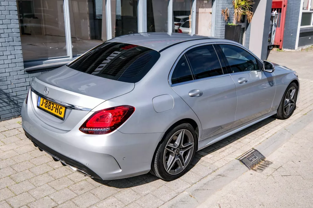 
Mercedes-Benz C-klasse 300 AMG Line |ACC|Navi|Led|Elektrischie stoelen| vol									