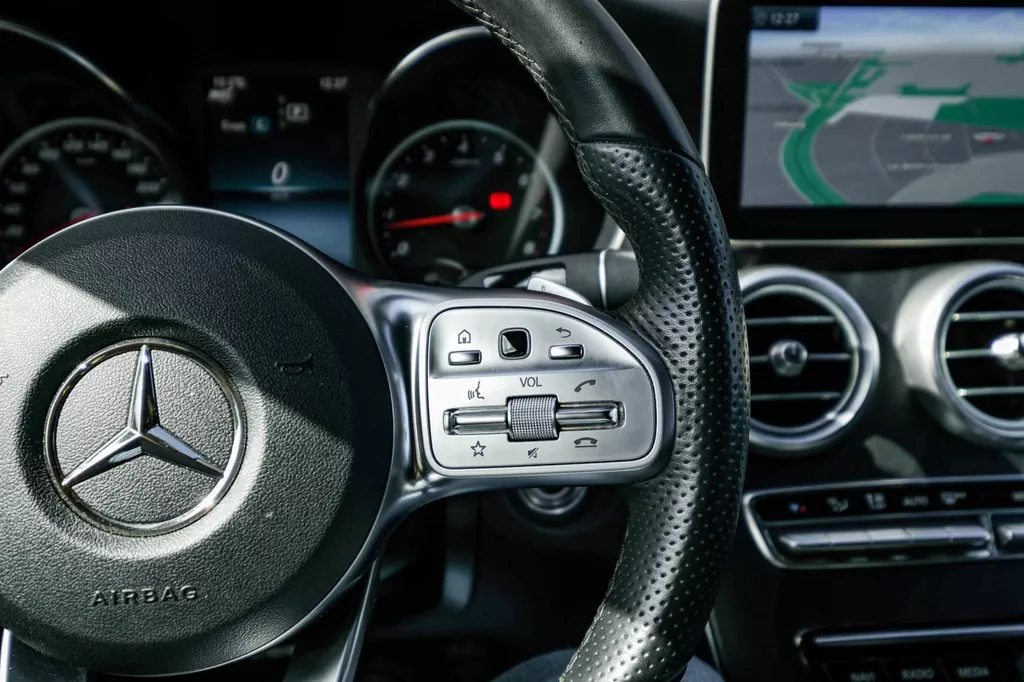 
Mercedes-Benz C-klasse 300 AMG Line |ACC|Navi|Led|Elektrischie stoelen| vol									