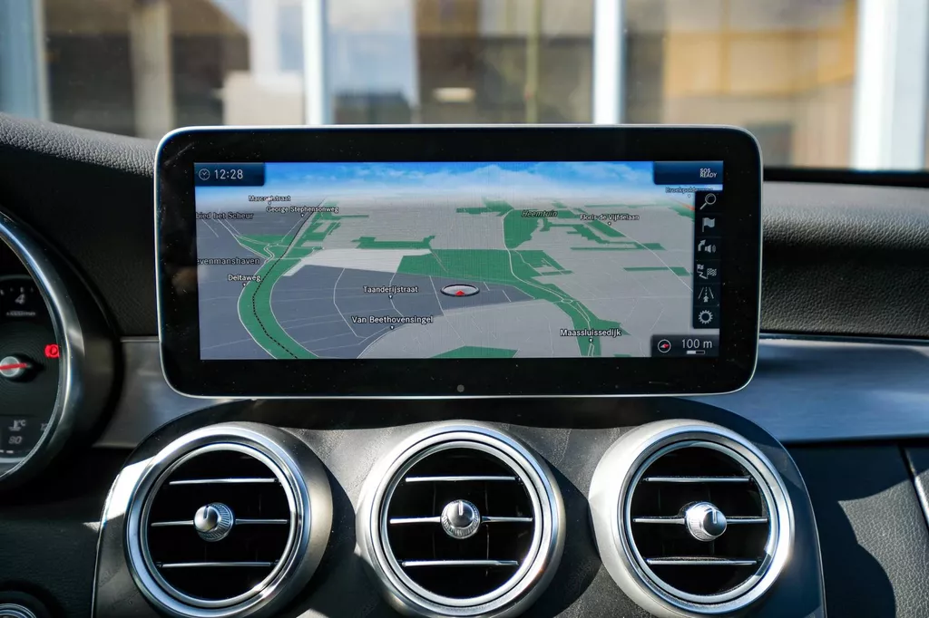 
Mercedes-Benz C-klasse 300 AMG Line |ACC|Navi|Led|Elektrischie stoelen| vol									