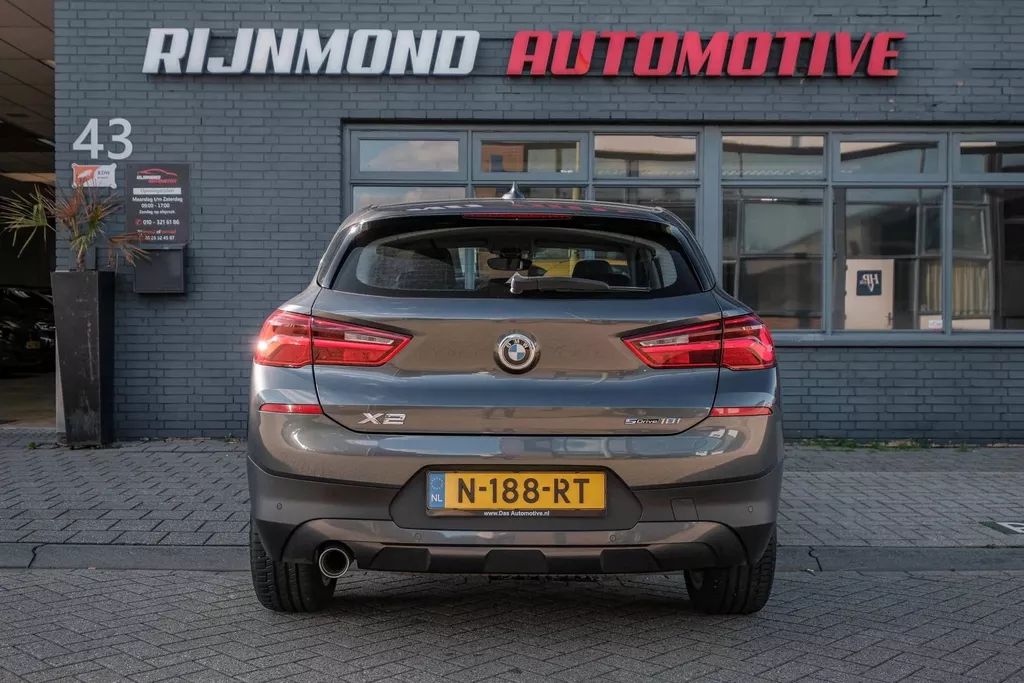
BMW X2 1.8i sDrive Lefhebber Edition |Pano|Navi|Led| vol									