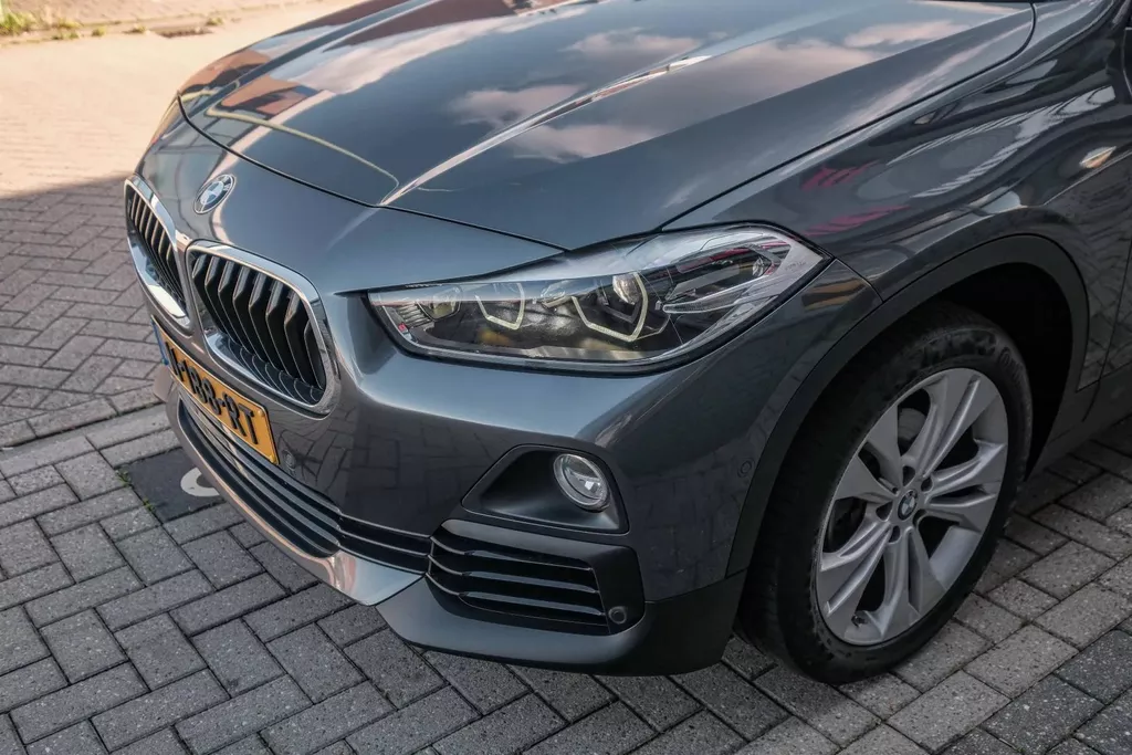 
BMW X2 1.8i sDrive Lefhebber Edition |Pano|Navi|Led| vol									