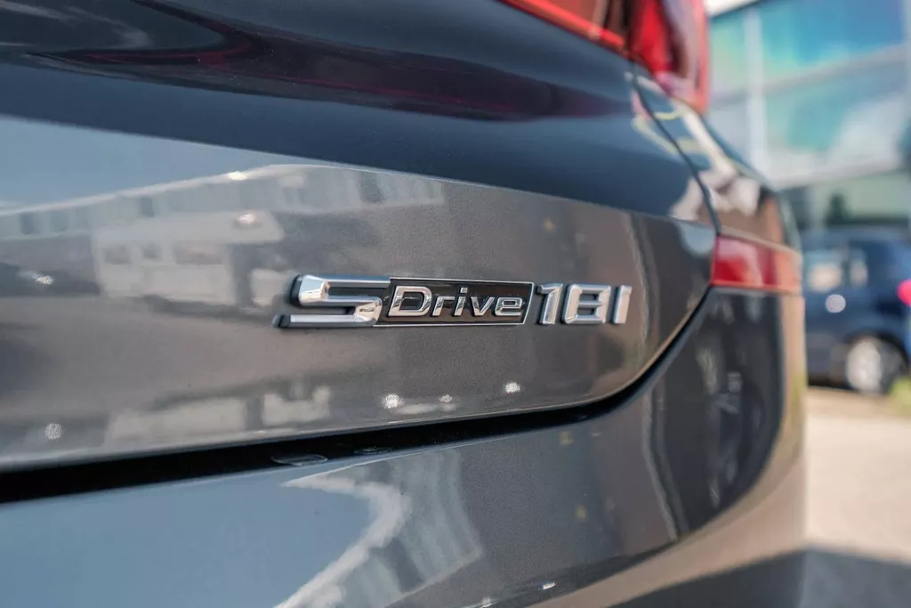 
BMW X2 1.8i sDrive Lefhebber Edition |Pano|Navi|Led| vol									