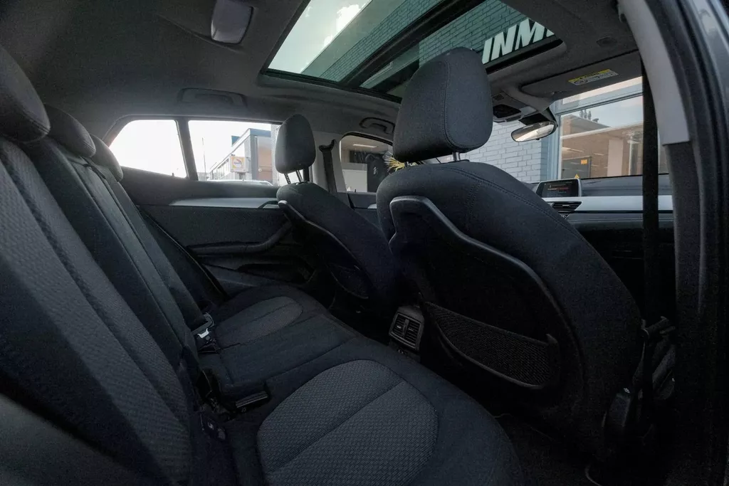 
BMW X2 1.8i sDrive Lefhebber Edition |Pano|Navi|Led| vol									