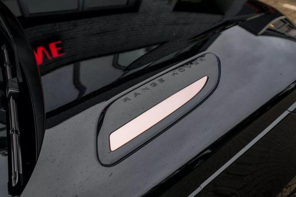 
Land Rover RANGE ROVER VELAR D240 R-Dynamic HSE |First Edition|Matrix|360 Camera|Massage|HUD| vol									