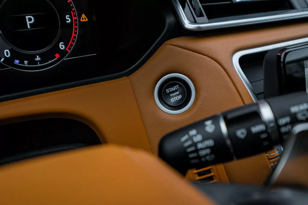 
Land Rover RANGE ROVER VELAR D240 R-Dynamic HSE |First Edition|Matrix|360 Camera|Massage|HUD| vol									