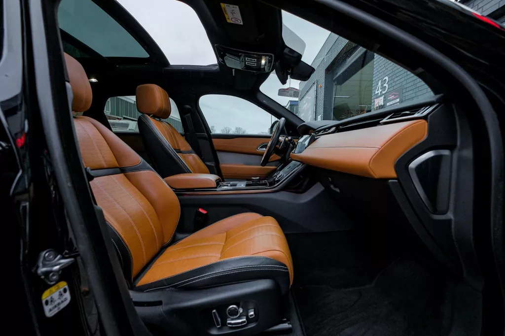 
Land Rover RANGE ROVER VELAR D240 R-Dynamic HSE |First Edition|Matrix|360 Camera|Massage|HUD| vol									