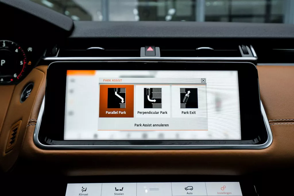 
Land Rover RANGE ROVER VELAR D240 R-Dynamic HSE |First Edition|Matrix|360 Camera|Massage|HUD| vol									