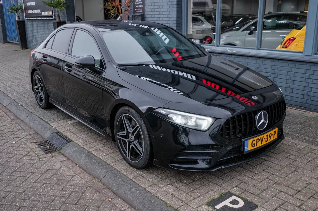 
Mercedes-Benz A-klasse 250 Premium Plus vol									