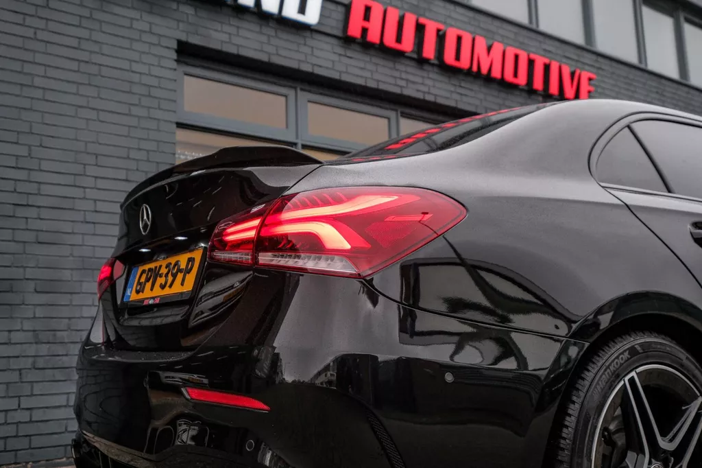 
Mercedes-Benz A-klasse 250 Premium Plus vol									