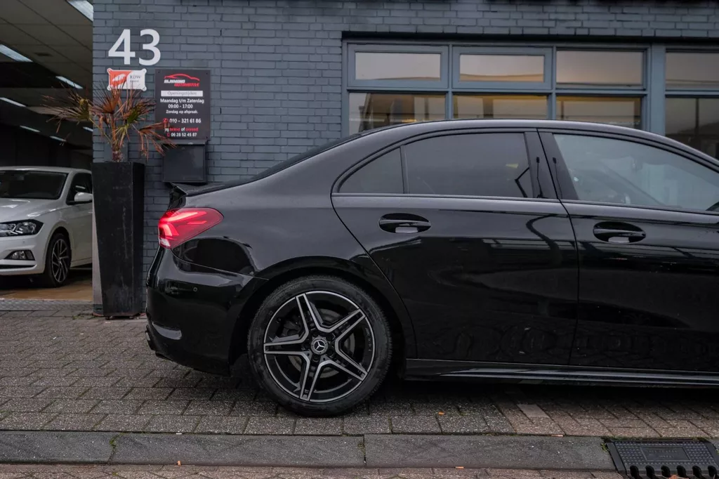 
Mercedes-Benz A-klasse 250 Premium Plus vol									