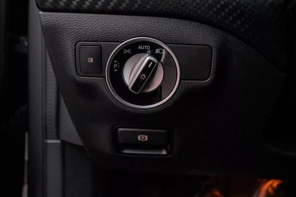 
Mercedes-Benz A-klasse AMG 45 4MATIC | Pano|Facelift|381PK | Navi |Grote Scherm| vol									