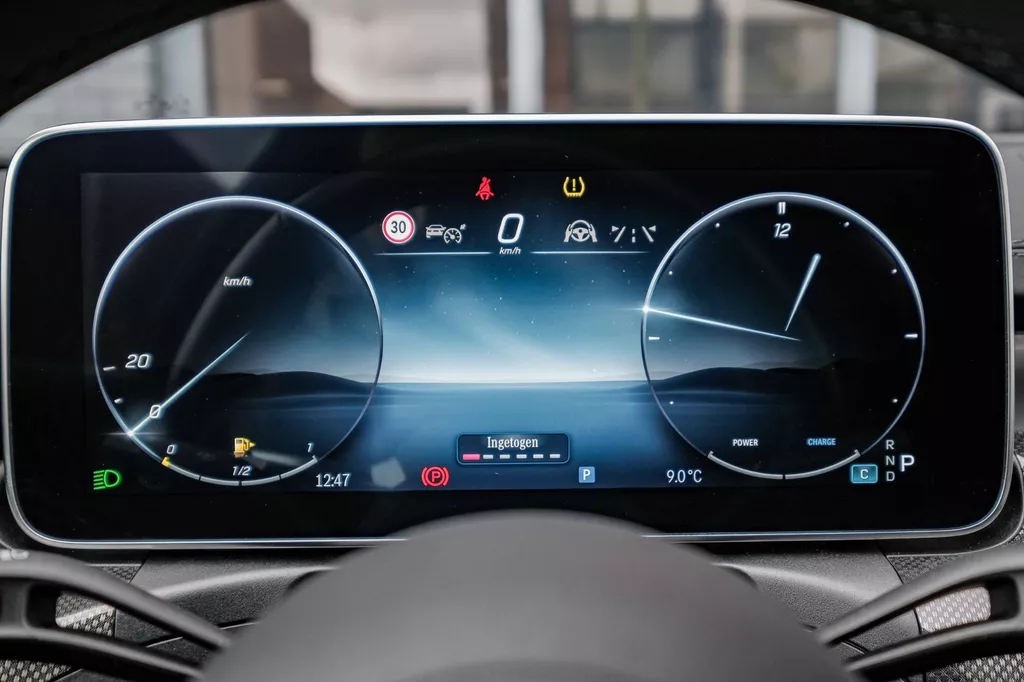 
								Mercedes-Benz C-klasse Estate 300 AMG Line |ACC|Carplay|Sfeer Verlichting|Keyless| vol									